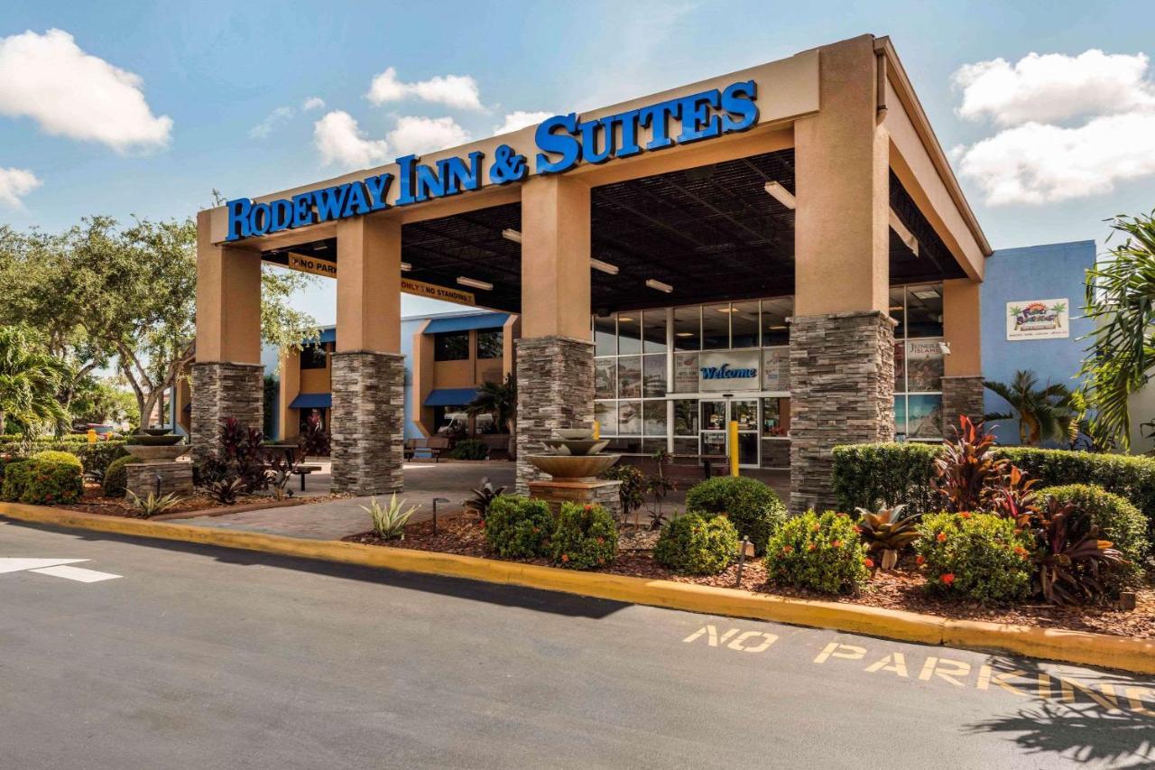 Rodeway Inn & Suites Fort Lauderdale Airport & Cruise Port Dania Beach Exterior photo